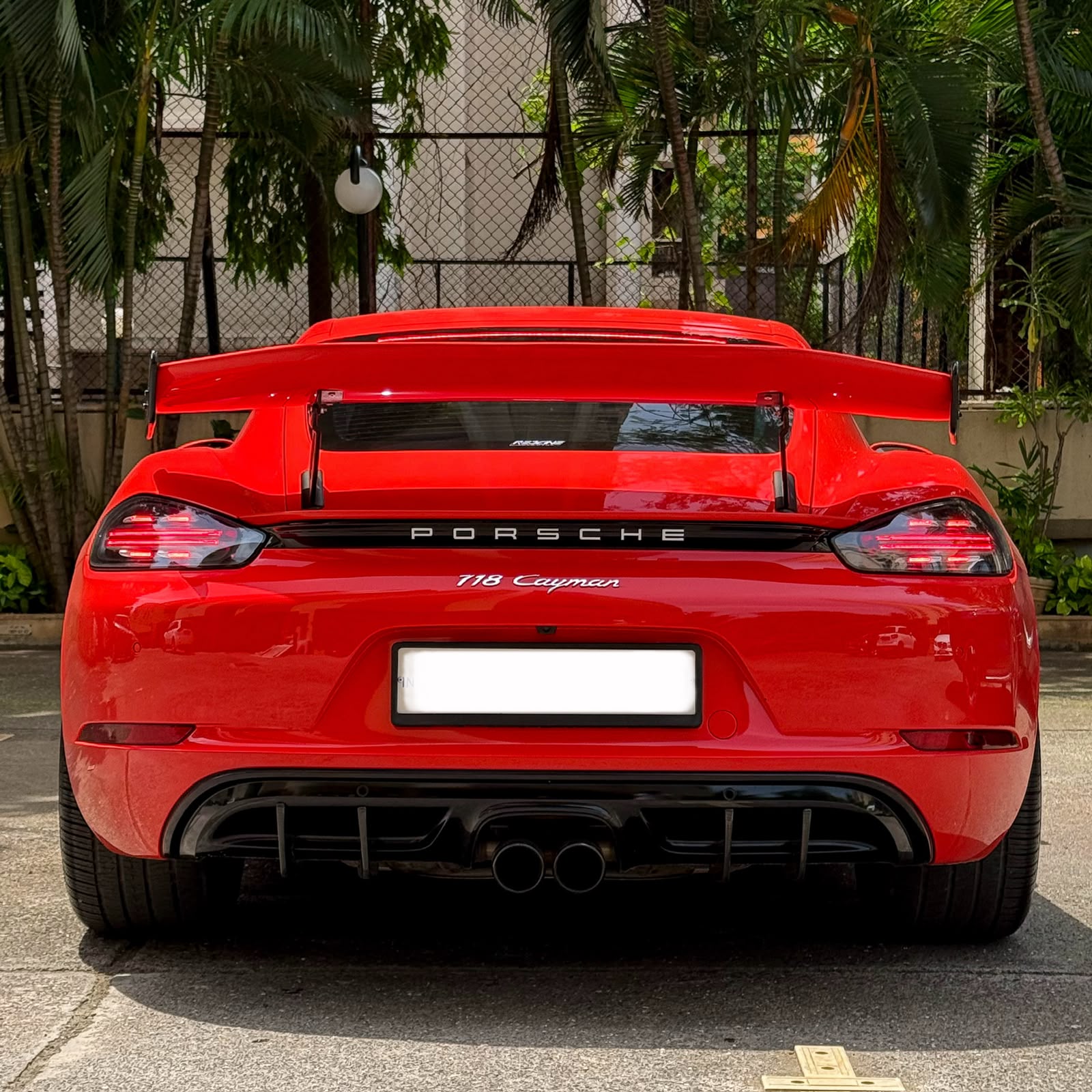 Porsche 718 Cayman