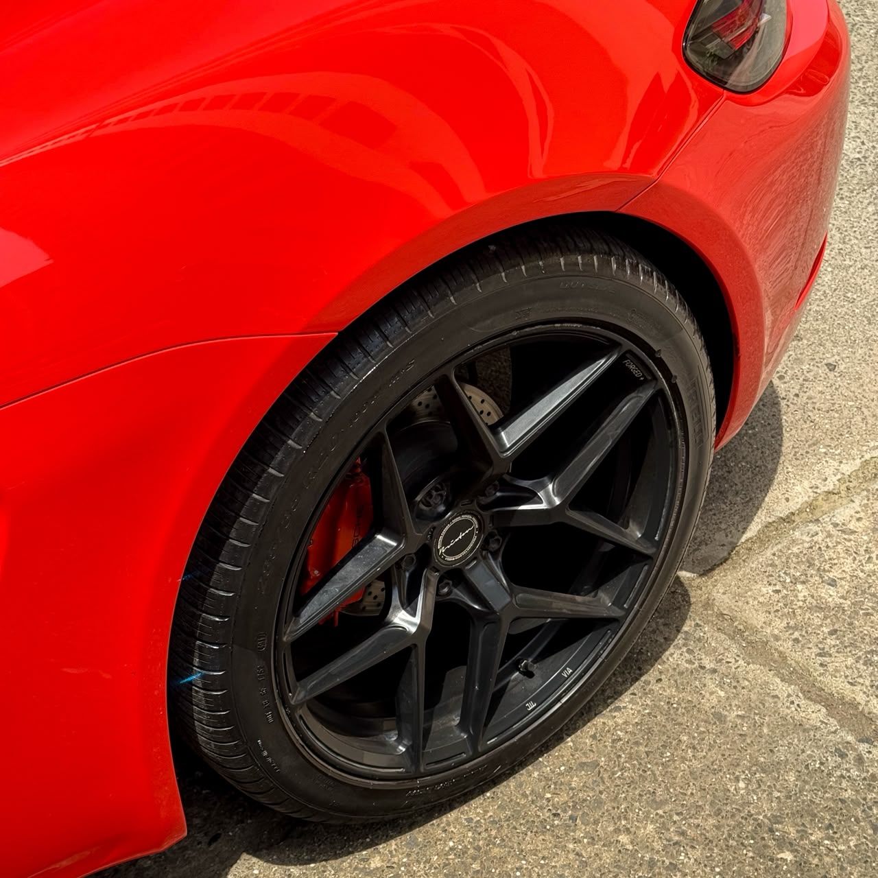 Porsche 718 Cayman