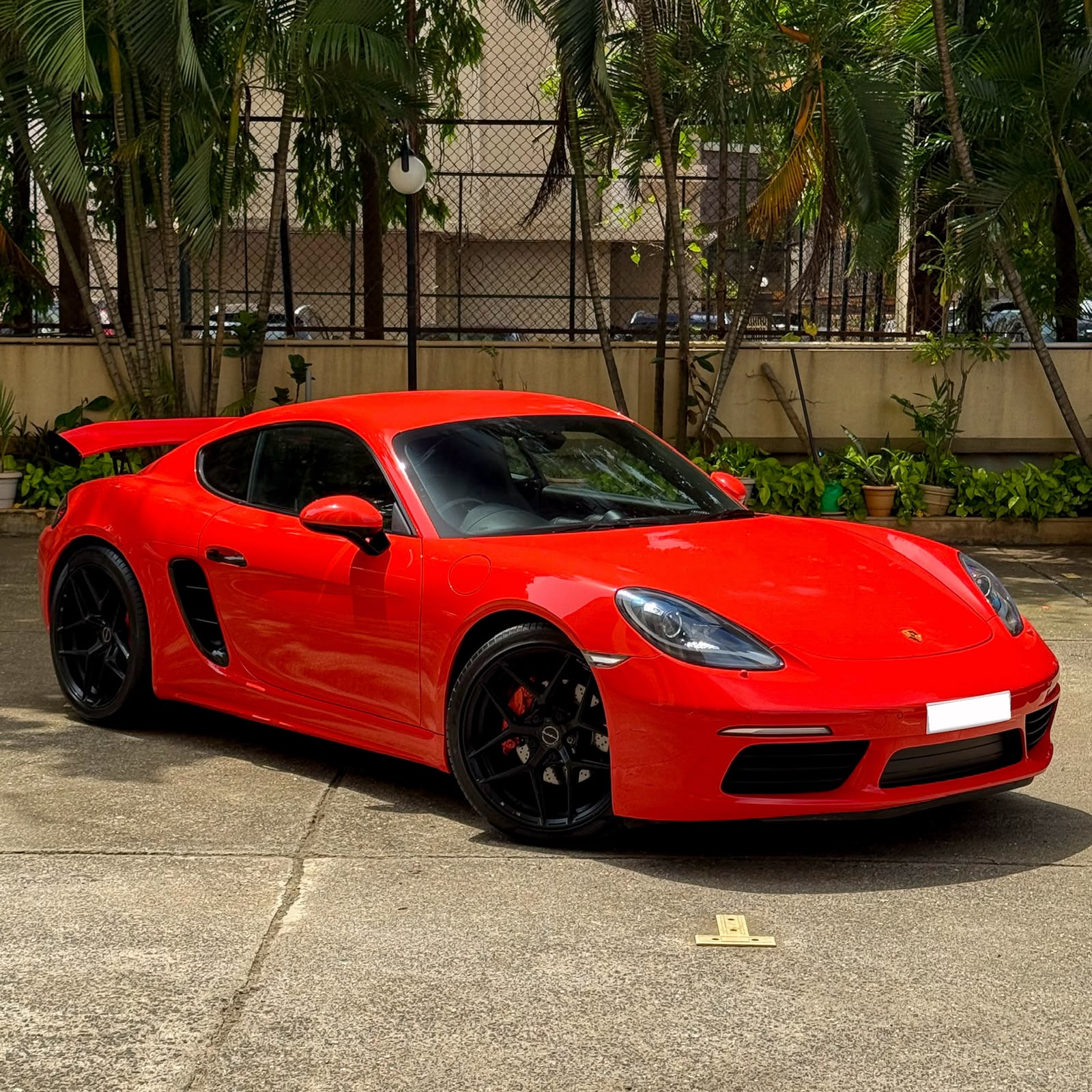 Porsche 718 Cayman